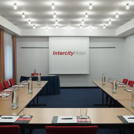 Intercityhotel Frankfurt Airport Hotel 4*