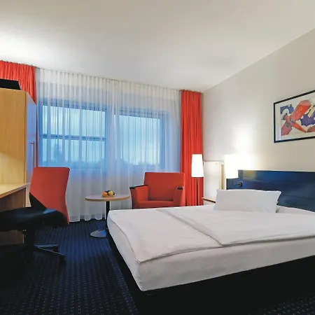 Intercityhotel Frankfurt Airport Hotel 4*