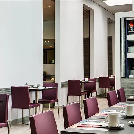 Hotel Intercityhotel Frankfurt Airport 4*