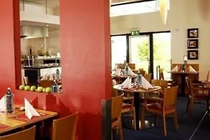 Intercityhotel Frankfurt Airport Отель