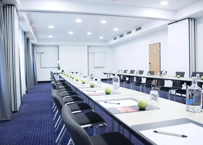 Intercityhotel Frankfurt Airport Франкфурт-на-Майне