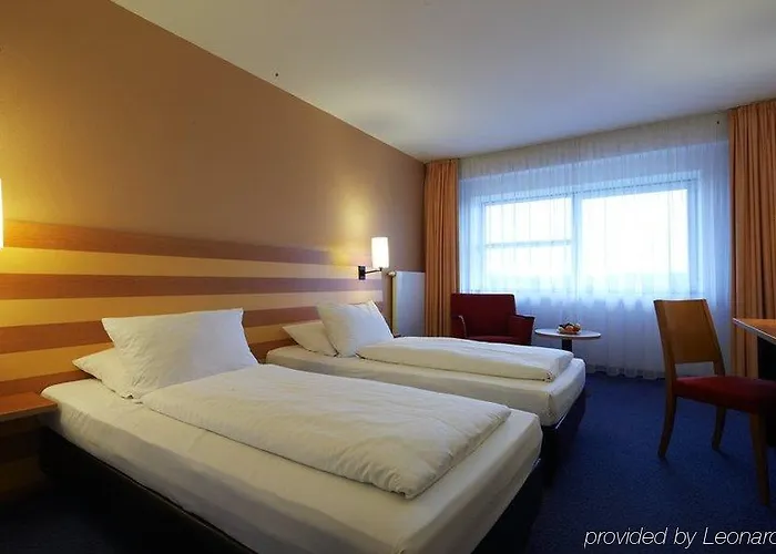 Отель Intercityhotel Frankfurt Airport