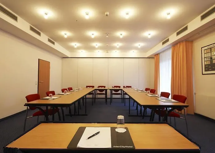 Intercityhotel Frankfurt Airport 4* Франкфурт-на-Майне