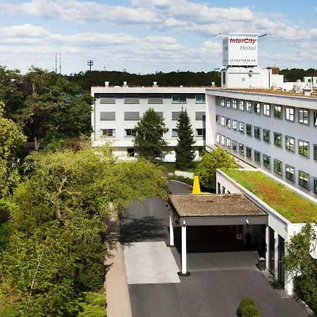 Intercityhotel Frankfurt Airport Hotel 4*
