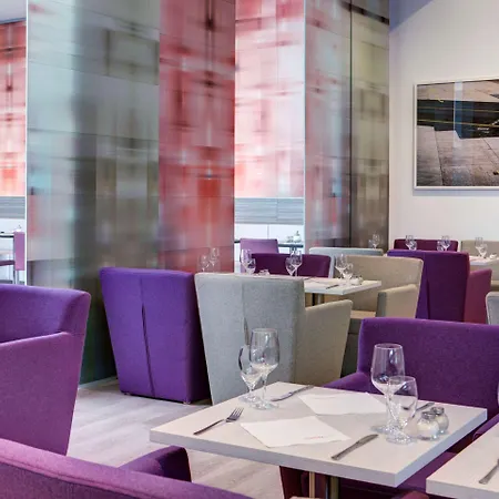 Intercityhotel Frankfurt Airport Szálloda