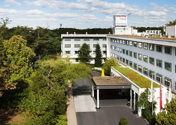 Intercityhotel Frankfurt Airport Hotel 4*
