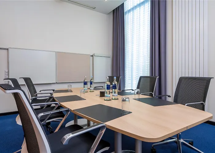 Intercityhotel Frankfurt Airport Terminal 3 Hotel 4*