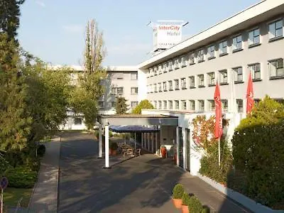 Intercityhotel Frankfurt Airport 4*