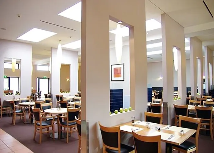 Intercityhotel Frankfurt Airport 4* Frankfurt am Main