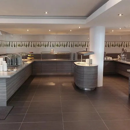 Intercityhotel Frankfurt Airport Terminal 3
