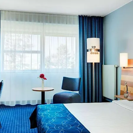 Hotel Intercityhotel Frankfurt Airport 4*
