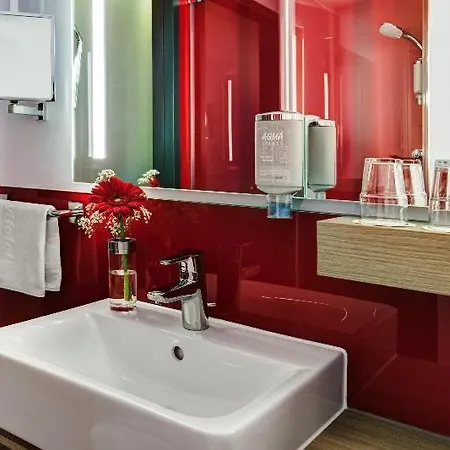 Intercityhotel Frankfurt Airport Hotell
