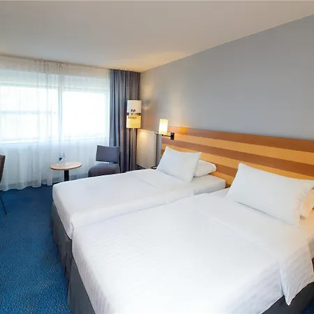 Intercityhotel Frankfurt Airport Terminal 3 4* Frankfurt am Main